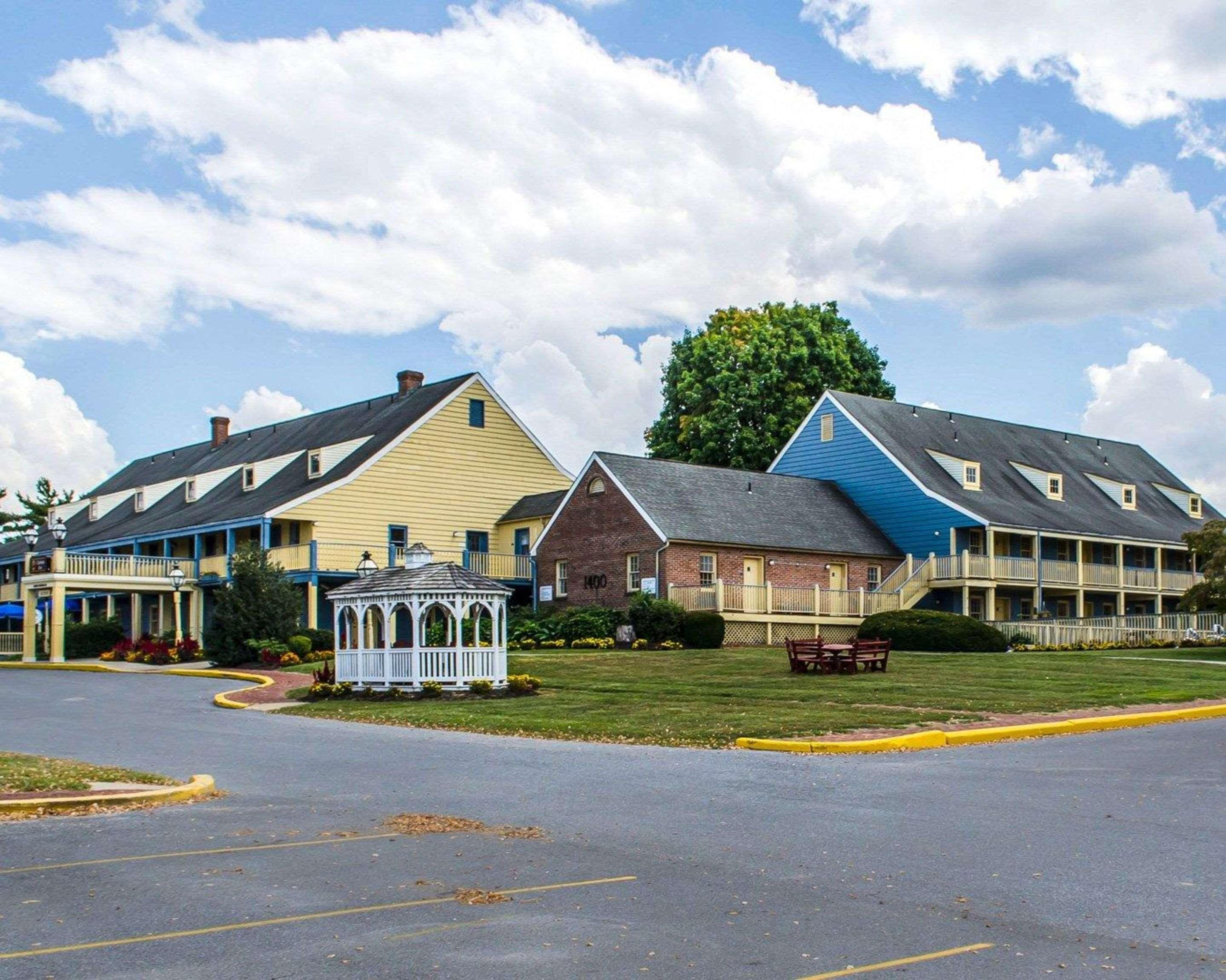 Clarion Inn Strasburg - Lancaster Exterior photo